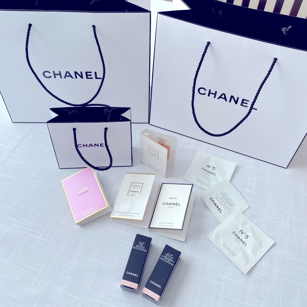 Chanel shopping bags